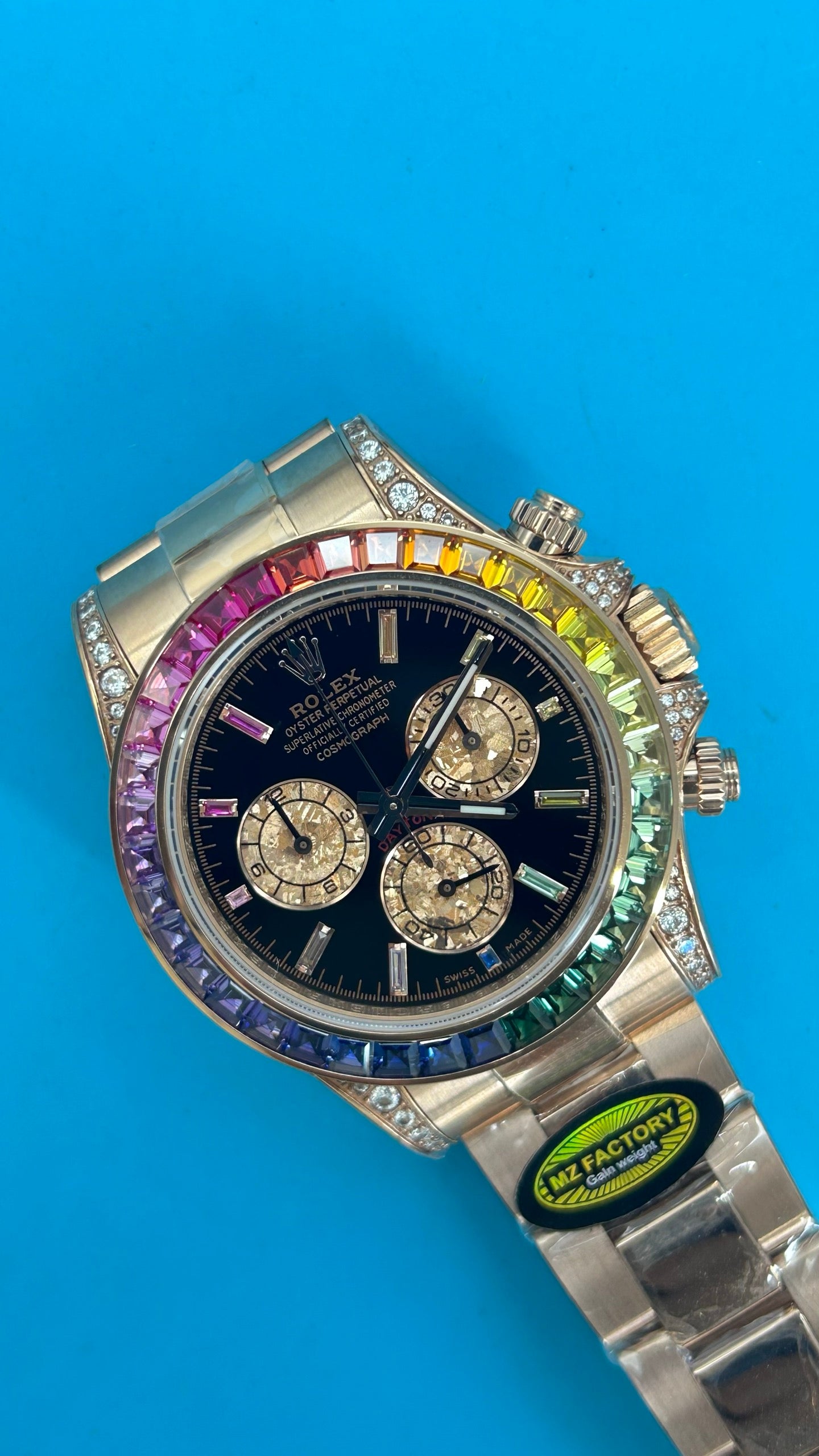 Rolex Daytona « Rainbow » MZ SUPER CLONE Or Rose Cadran Noir Lunette Saphir