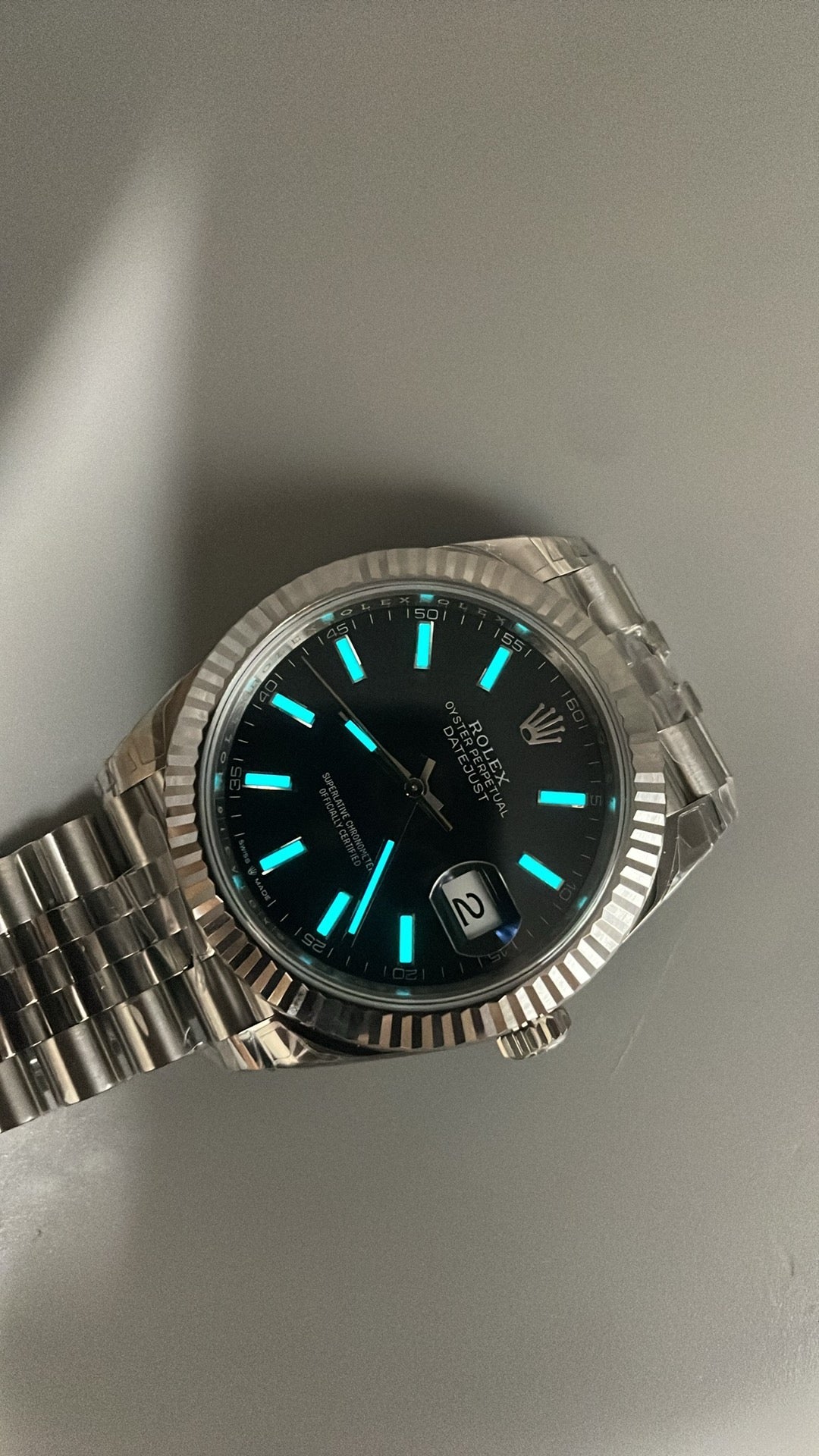 Rolex Datejust 41 – Cadran noir VSF SUPER CLONE – 126334 – Lunette cannelée – Bracelet Jubilé
