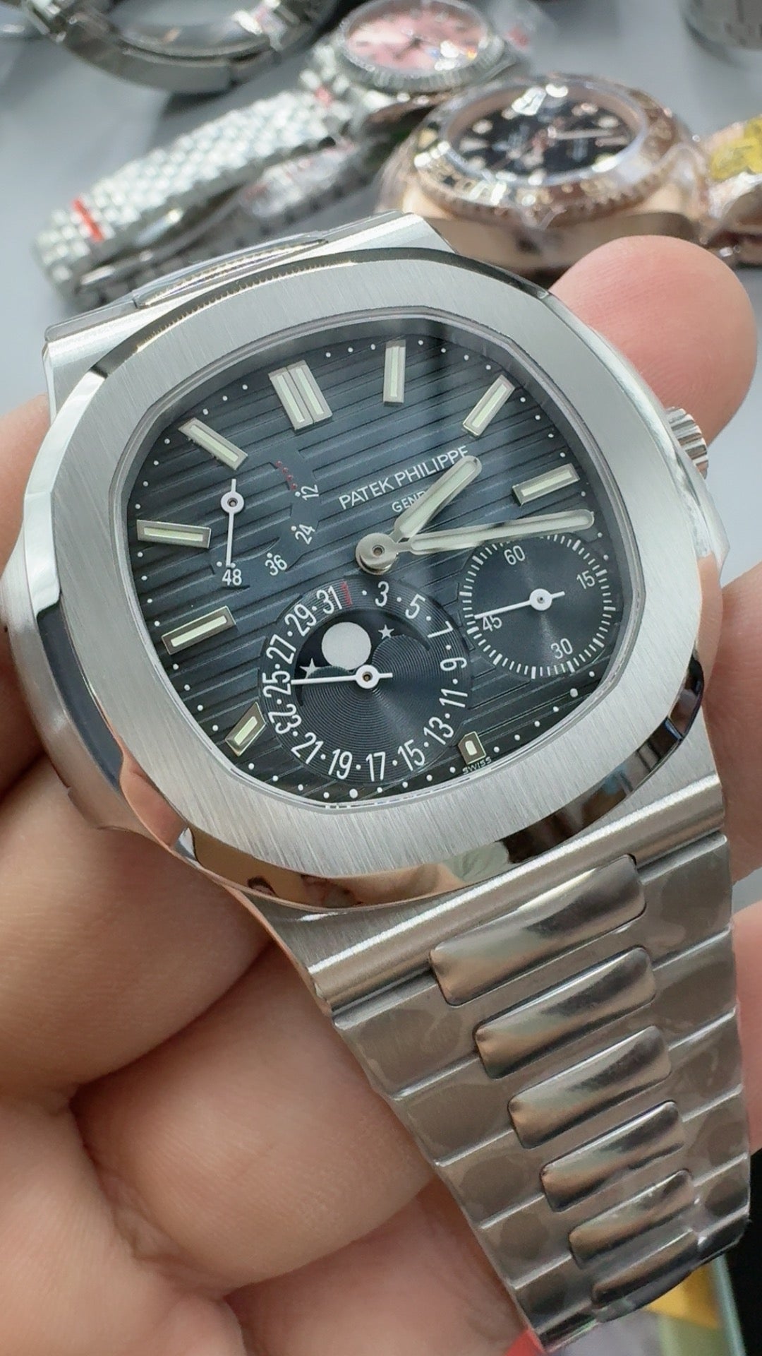 Patek Philippe Nautilus Phases de Lune Acier Inoxydable 5712/1A-001