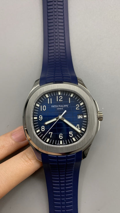 Patek Philippe Aquanaut 3285 V3 – 5168G-001 Or blanc Cadran bleu (2025)