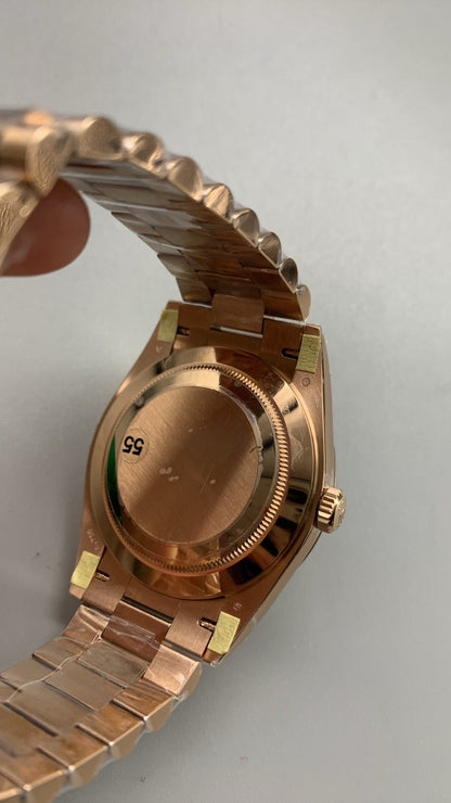 Rolex Day-Date 40 – Cadran vert olive VSF SUPER CLONE – 228235 – Lunette cannelée – Bracelet President