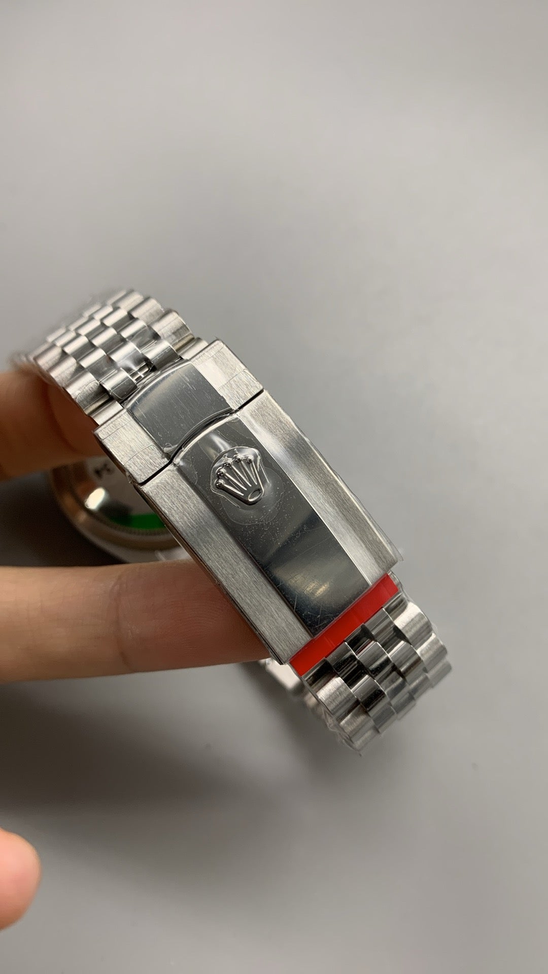Rolex Datejust 41 126300 Acier Inoxydable Cadran Argent Oyster (2025)