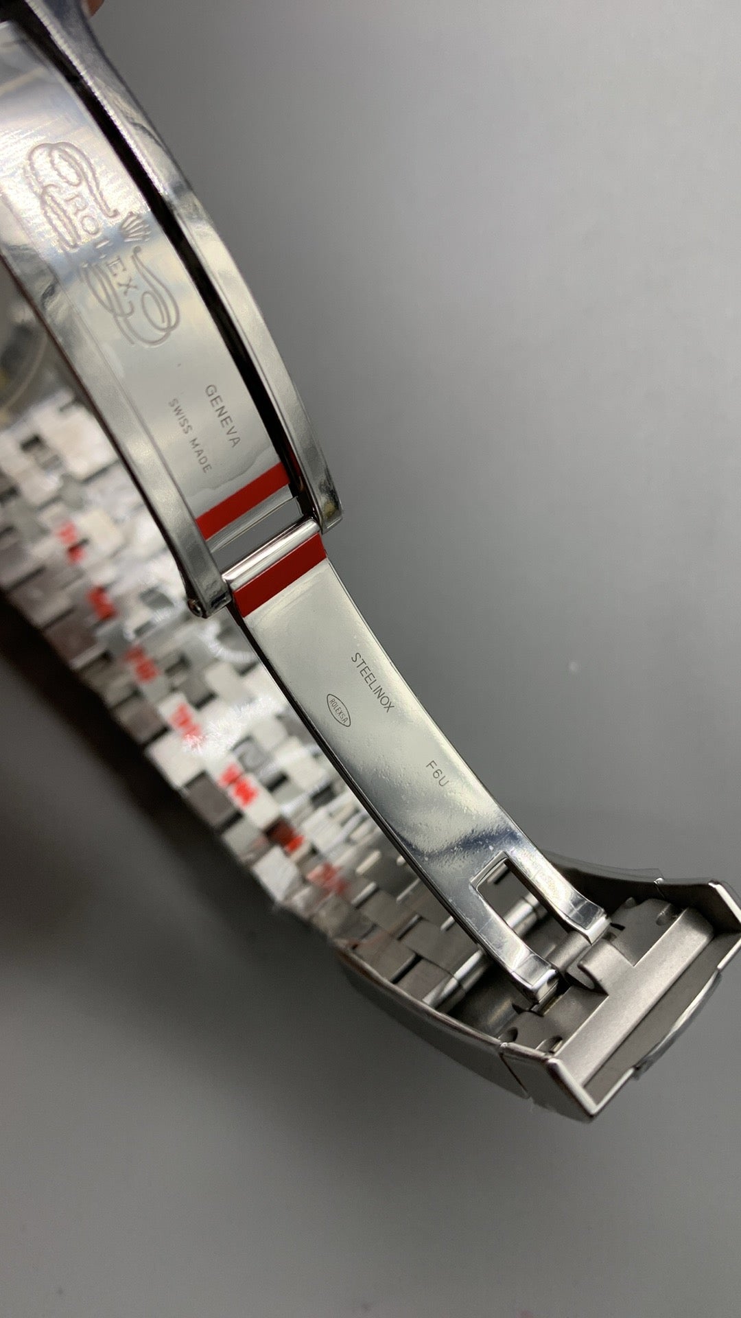 Rolex Datejust 41 126300 Acier Inoxydable Cadran Argent Oyster (2025)