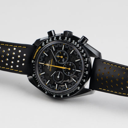 Omega Speedmaster 311.92.44.30.01.001 Dark Side of the Moon Apollo 8 Edition Céramique Noire Cadran Noir (2021)