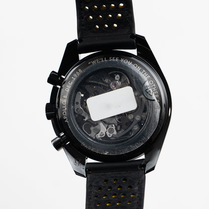 Omega Speedmaster 311.92.44.30.01.001 Dark Side of the Moon Apollo 8 Edition Céramique Noire Cadran Noir (2021)