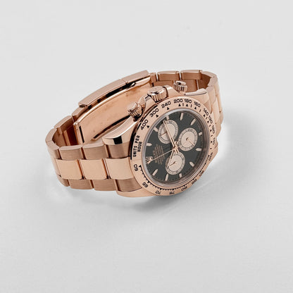 Rolex Daytona 126505 Or Rose Cadran Noir Vif (2024)