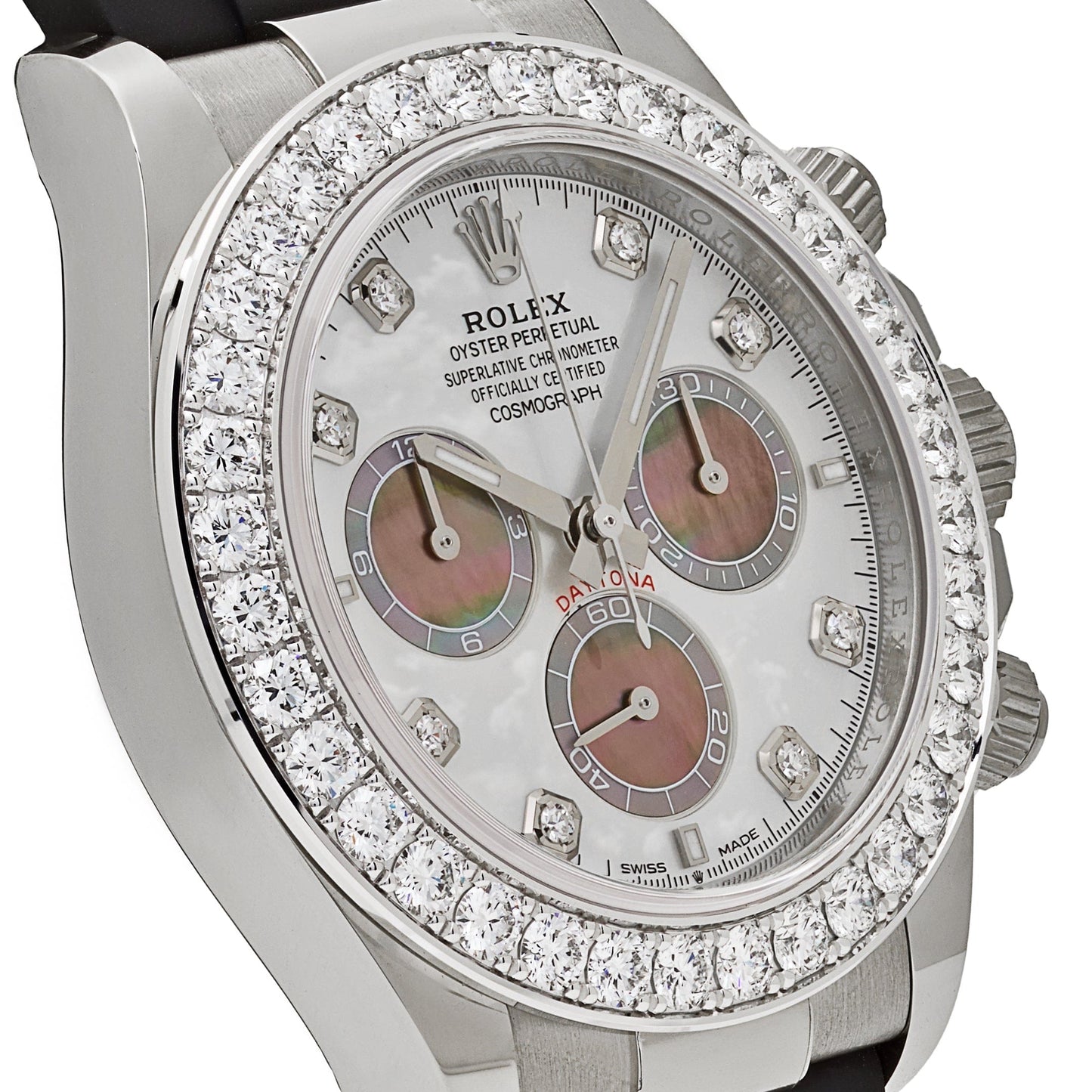 Rolex Daytona 126589RBR Or Blanc Cadran Nacre Diamants Lunette Diamants