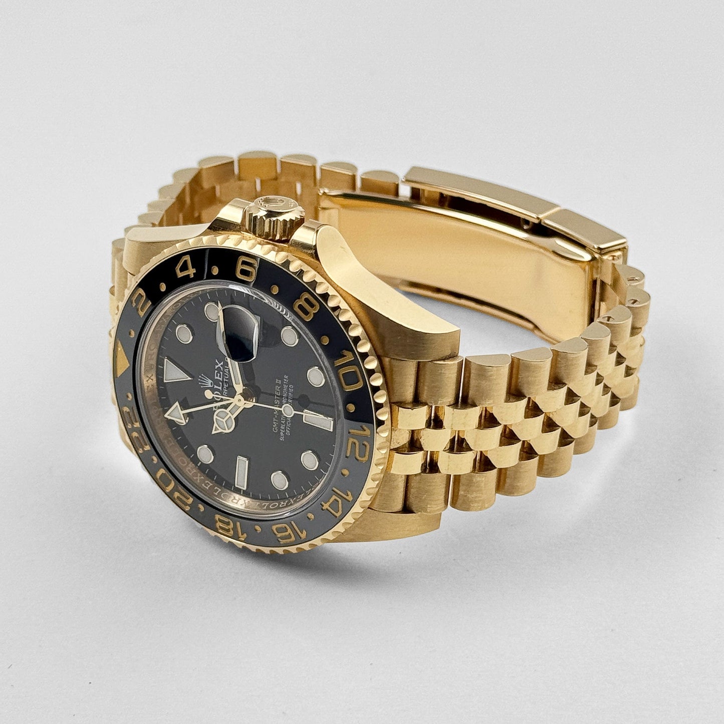 Rolex GMT-Master II 3285 V3 – 126718GRNR Or Jaune Cadran Noir Jubilé (2023)