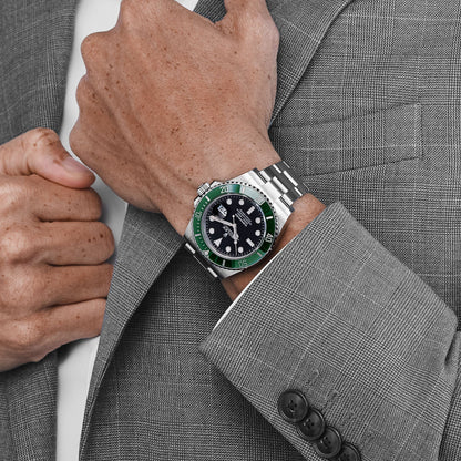 Rolex Submariner Date 126610LV « Starbucks MK1 » Acier inoxydable Cadran noir (2023)